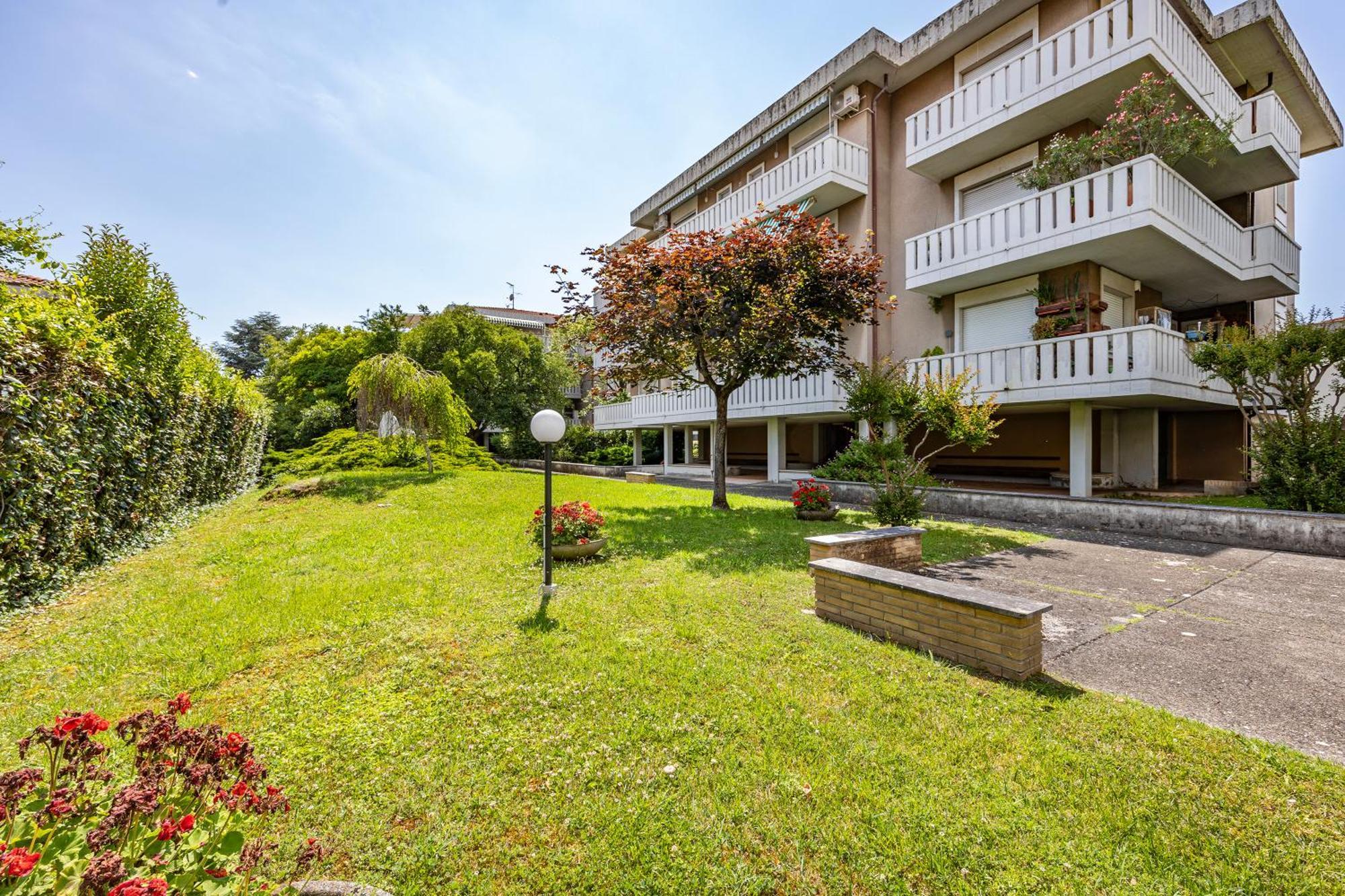 Casa Arno 500M From Beach - Happy Rentals Marina di Massa Exterior foto